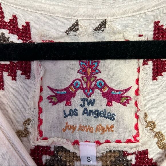Johnny Was JW Los Angeles Cream Aztec Embroidered 3/4 Sleeve Tee Size Small - Picture 7 of 12